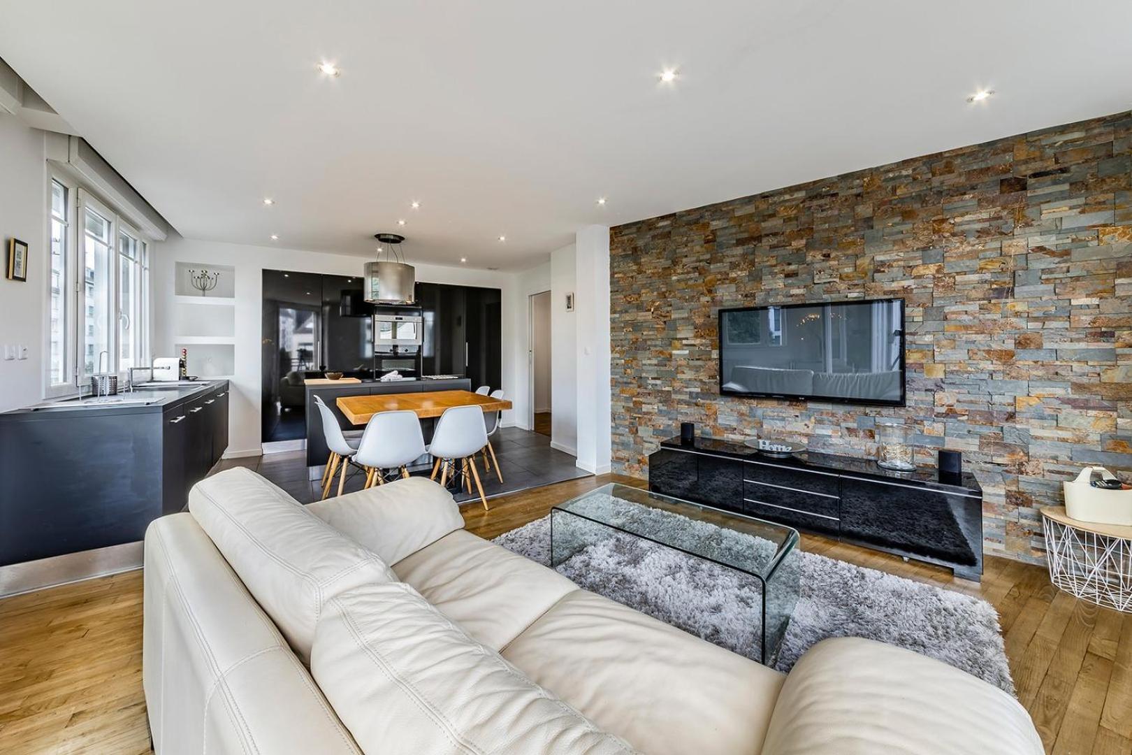 Le Balzac- 2 - Proche Place De Bretagne Appartement Rennes