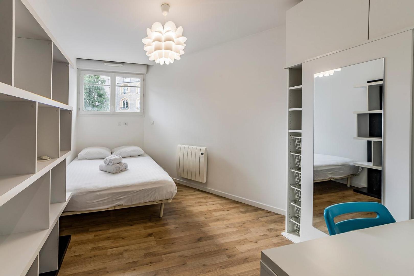 Le Balzac- 2 - Proche Place De Bretagne Appartement *